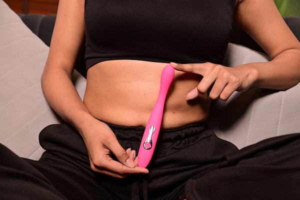 Slim N Sleek Vibrator For Women (1)