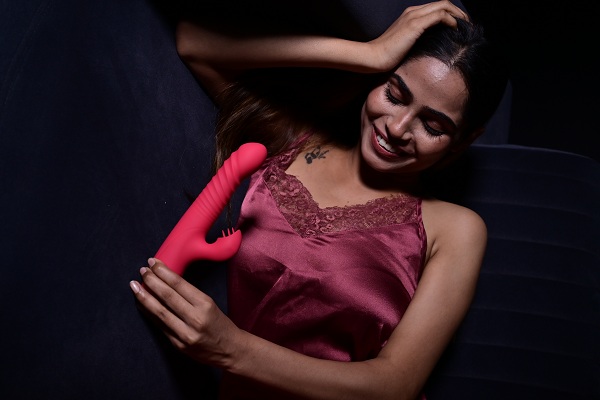 Thrusting Big Bass Wand Massager Rabbit Vibrator (2) Thrusting Big Bass Wand Massager Rabbit Vibrator