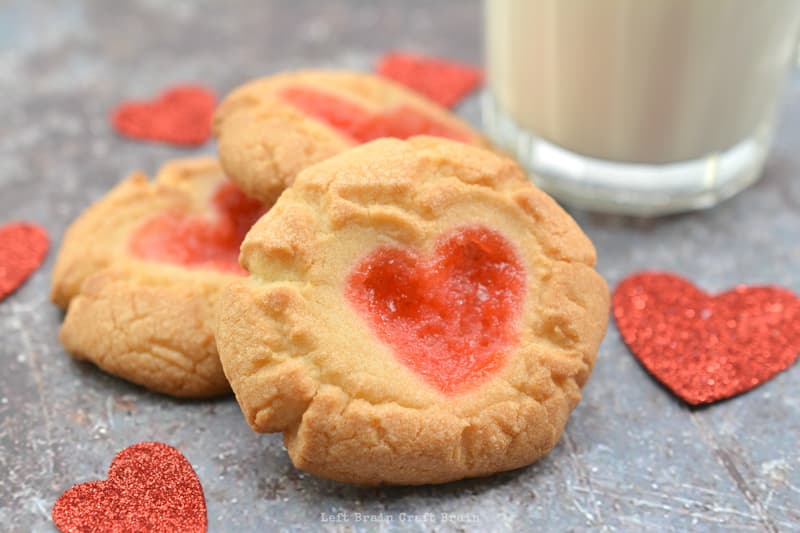 9 FANTASTIC VALENTINE’S DAY IDEAS FOR SINGLES
